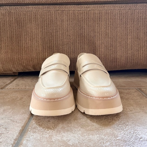 Dolce Vita Tieko Platform Loafer 9 - Picture 2 of 6